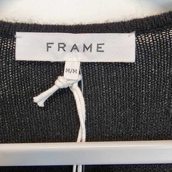 Frame Cashmere Sweater Size M Black Cropped Bell Sleeve Shirred V-neck Luxe Chic - Picture 12 of 14